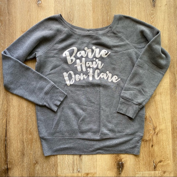 Barre Hair Don’t Care Script Slouchy Sweatshirt. Designed by Sculpt Barre - Picture 4 of 10
